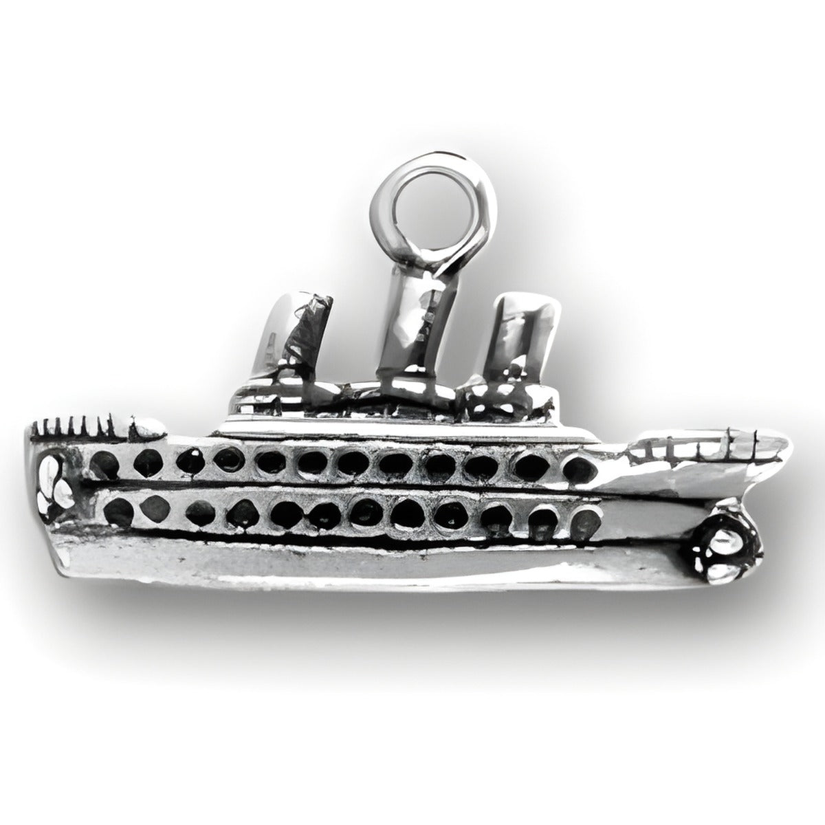 Cruise ship Charm Alt view.