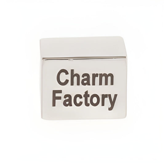 Small Personalized Rectangle Runner Bead Alt view.
